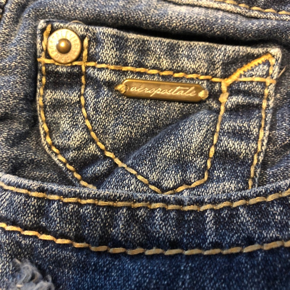 Jean (distressed) - Picture 3 of 5
